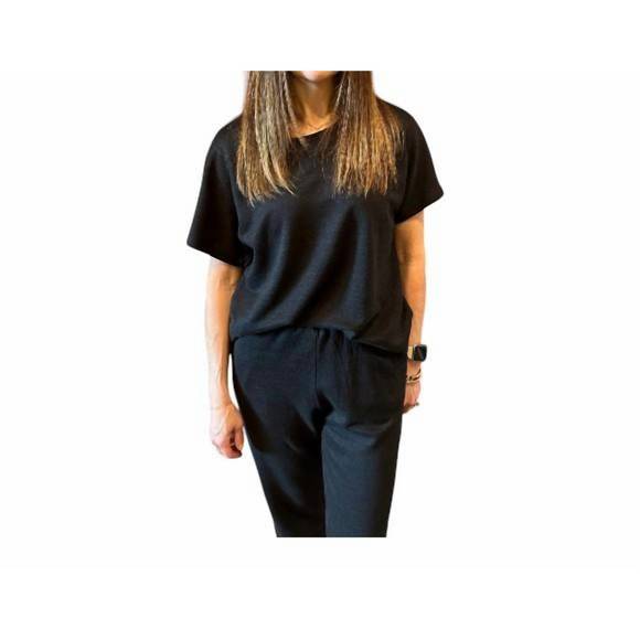 NEW MAJESTIC FILATURES double face linen semi relaxed crew neck top in noir